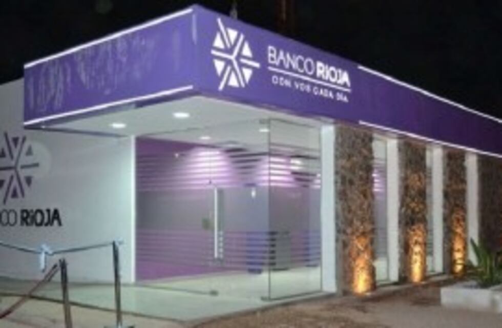 Continúa el pago de sueldos a empleados estatales