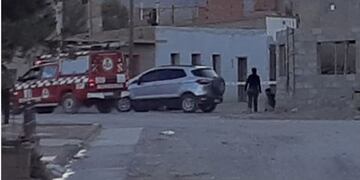 La Policía trabajó en el inquilinato del barrio Santa Bárbara, donde fue hallado el cuerpo de Rocío Fernández\u002E