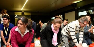 La convocatoria para la megajornada de RCP ocurrió en el Centro Cívico, y agotó todos los cupos disponibles\u002E