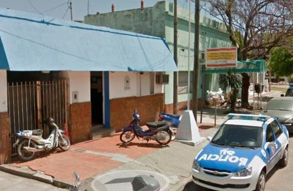 Fingió ser víctima de un asalto para ocultar que se disparó en la rodilla