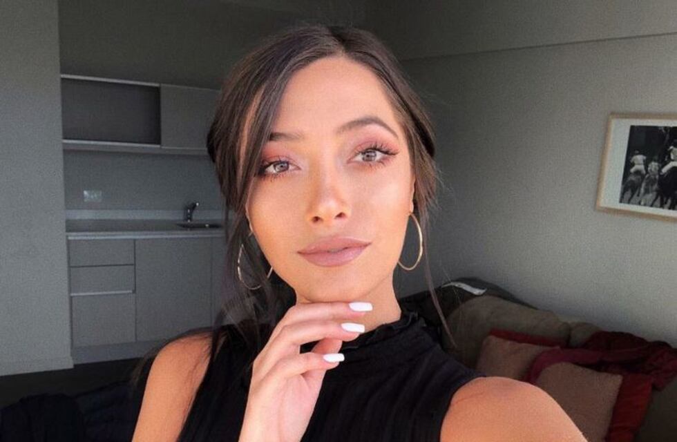 Tiziana Sabatini, en pose y con una llamativa bikini, encandiló a sus seguidores