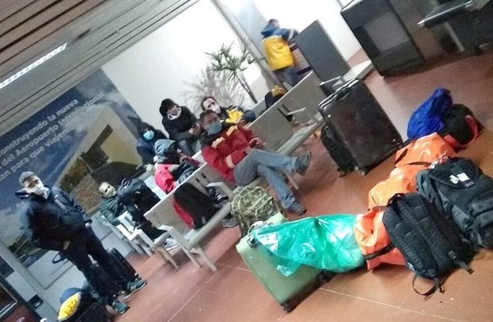 Mineros sanjuaninos que trabajan en Santa Cruz piden un régimen distinto de cuarentena