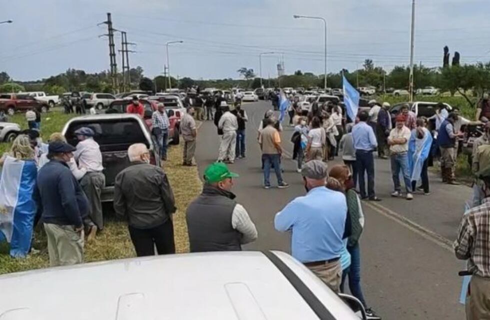 Productores del campo se manifestaron en contra de la toma de tierras: "Fuera Grabois de Entre Ríos"
