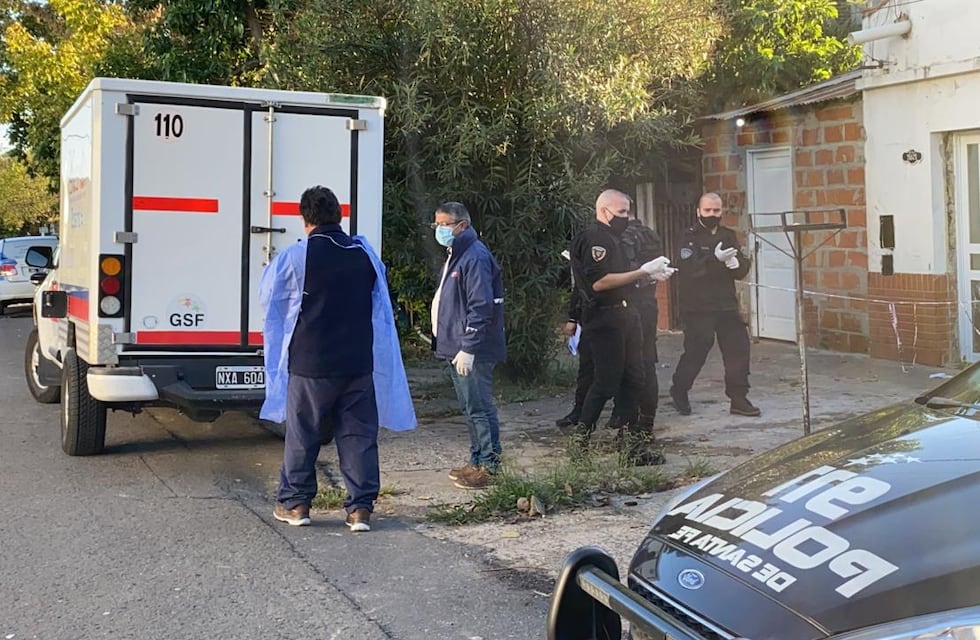 Investigan la muerte un adolescente baleado en la cabeza en la zona oeste