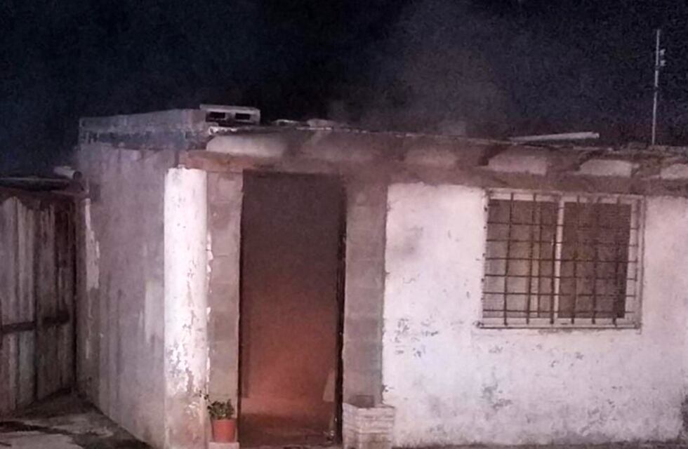 Malagueño: por una vela, casi se les incendia la casa