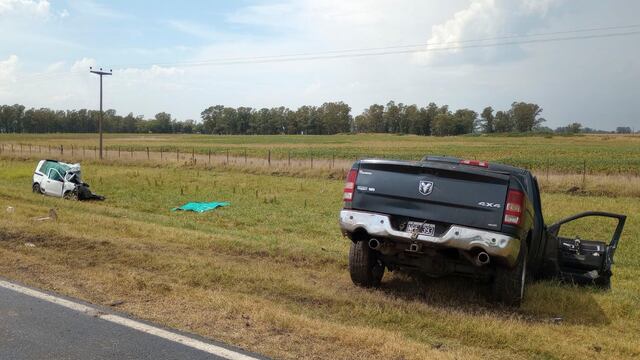 Hijo de Ramón Díaz chocó en la ruta 5 y falleció su esposa y el conductor del otro vehículo. (Corredores Viales SA)