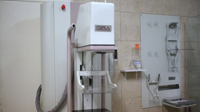 Mamógrafo en la asistencia pública