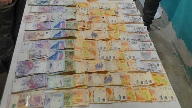 Un megaoperativo en Córdoba terminó con armas, drogas y dinero secuestrado.