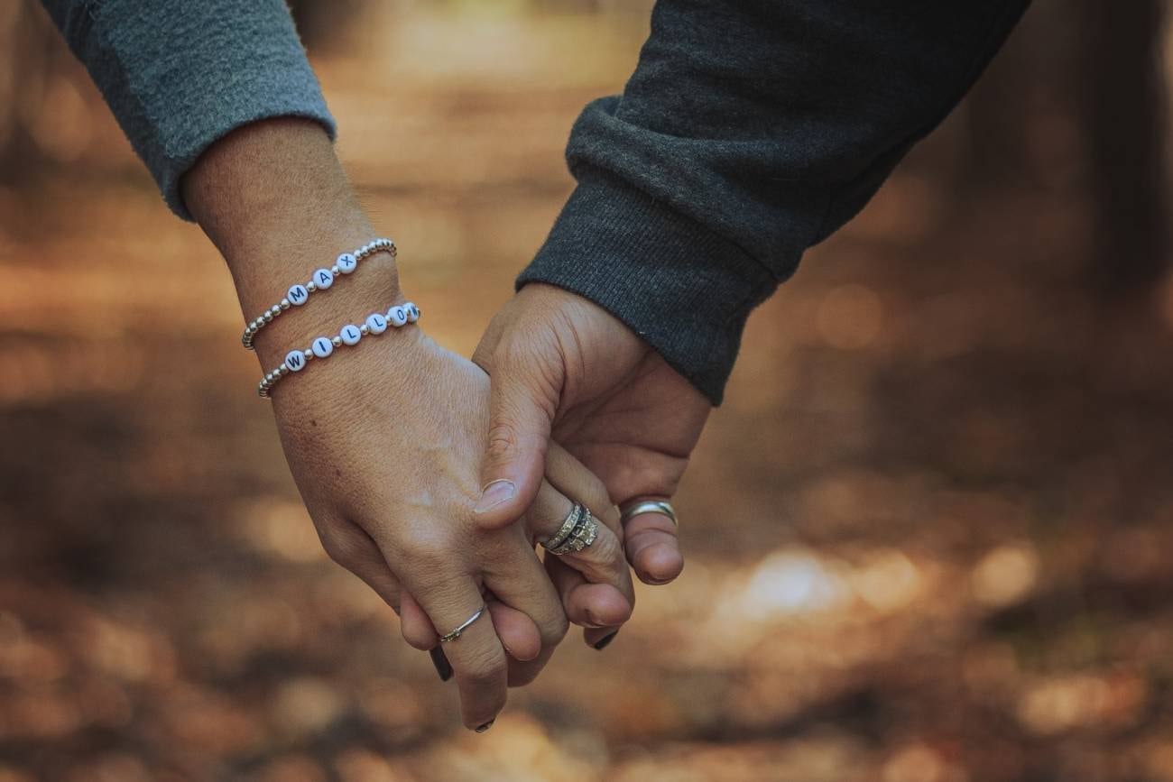 Este comportamiento puede comprometer la confianza en los vínculos familiares y de pareja