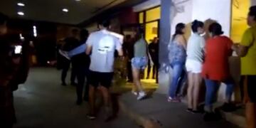 Incidentes en baile en San Pedro\u002E Fuente imágenes y videos: FM La Roca 100\u002E9