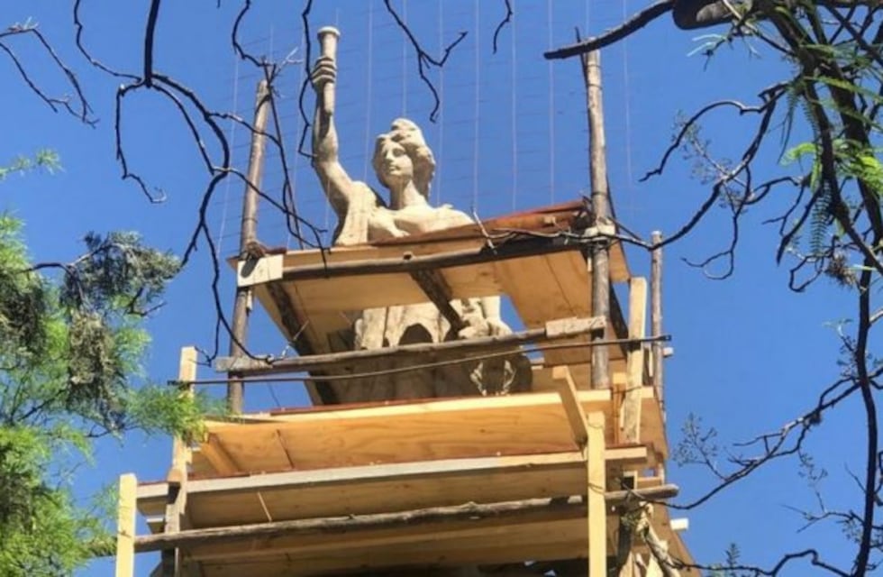 Recuperarán la centenaria Estatua de la Libertad del Zoo Córdoba