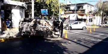 Choque entre dos vehículos en Figueroa Alcorta y calle Sarmiento del departamento de Godoy Cruz\u002E