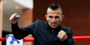 Boxing Omar Andres Public Work-Outs - Victoria Square Shopping Centre, Belfast, Britain - April 19, 2018 Omar Andres Narvaez during the public work out Action Images via Reuters/Jason Cairnduff inglaterra Omar Narvaez pelea por el titulo categoria mundial gallo boxeo box pelea boxeador argentino