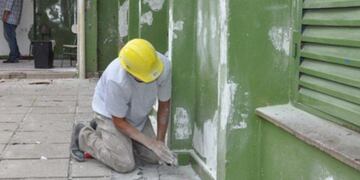 Comenzó el plan de refacciones en las escuelas cordobesas durante el verano\u002E