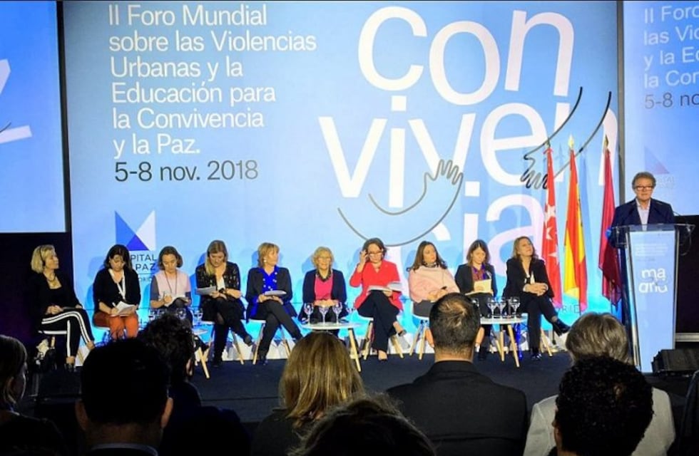 Fein: "Las mujeres hemos dado muchas batallas, pero quedan muchas por ganar"