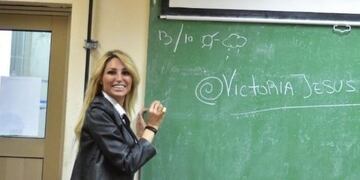 Vicky Xipolitakis dio una clase en la UBA\u002E Foto: Web\u002E