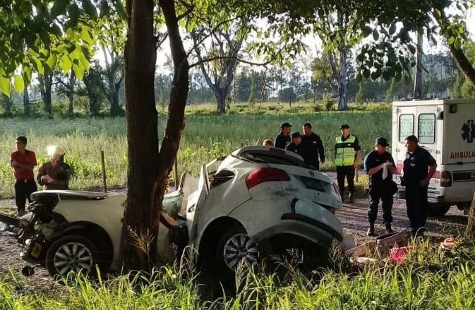 Falleció una sargento de la Policía en un accidente en la curva del INTA