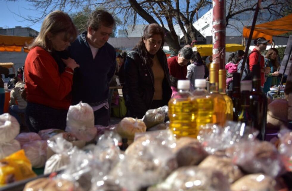 Se lanza un sitio web para difusión de ferias en Sierras Chicas