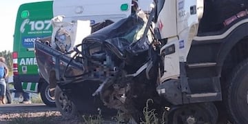 Fallecieron dos personas en un accidente de tránsito en San Patricio del Chañar