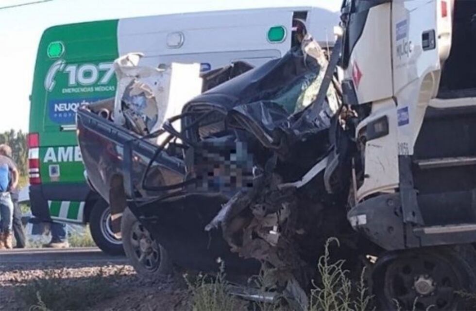 Fallecieron dos personas en un accidente de tránsito en San Patricio del Chañar