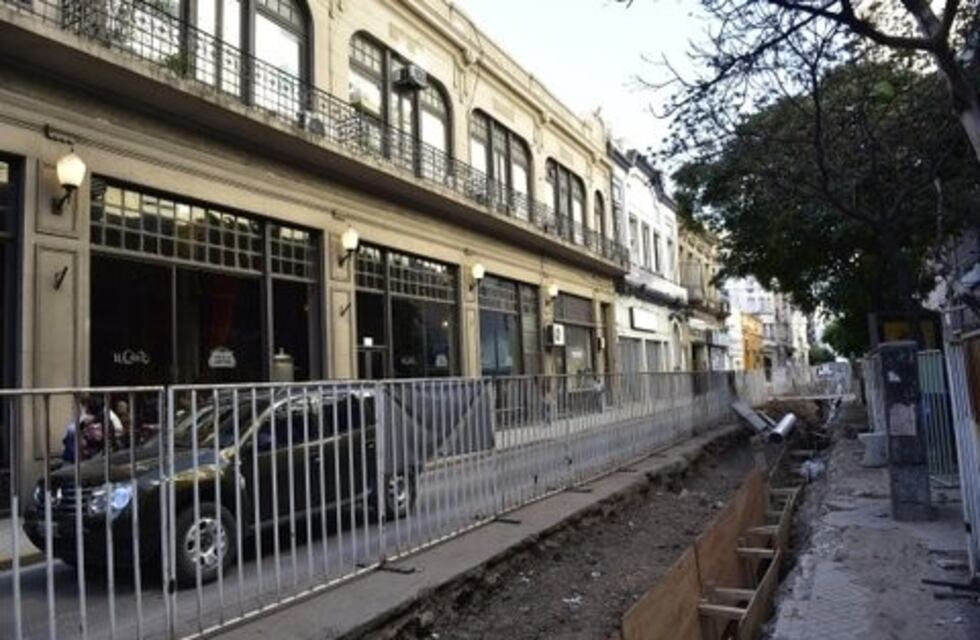 Piden informes sobre los desvíos forzados y sin previo aviso por las obras en el centro