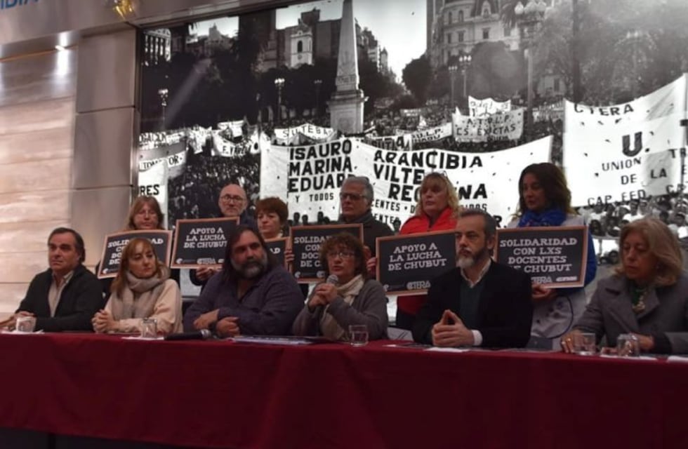 Adhesión local al paro de CTERA