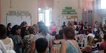 Docentes denunciaron las pésimas condiciones en las designaciones (El Diario)\u002E