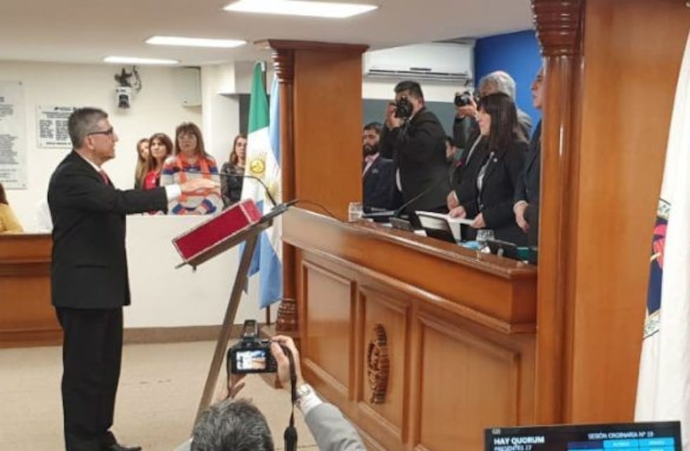 Asumió Juan Carlos Ayala como diputado