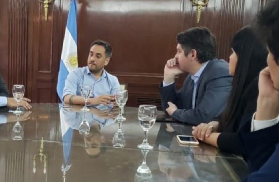 Intendentes de Ushuaia y Río Grande avanzan en agenda con Nación