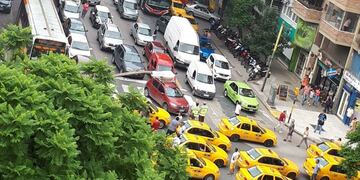 Protesta de taxistas en Córdoba\u002E