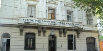 Intentaron meter droga a la cárcel a través de sobres de jugo