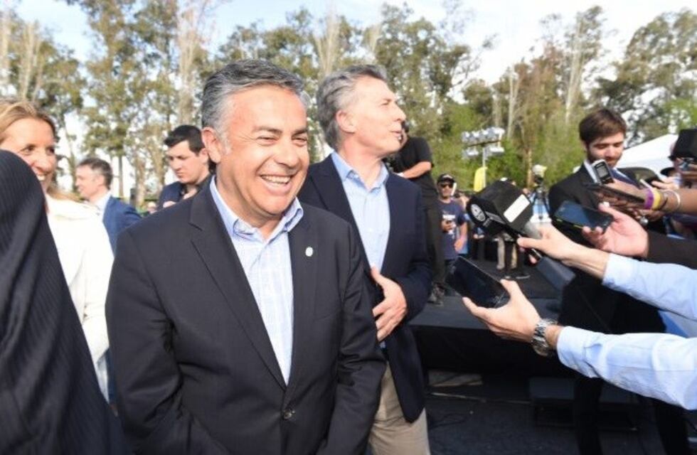 La imagen positiva de Cornejo supera a la de Mauricio Macri