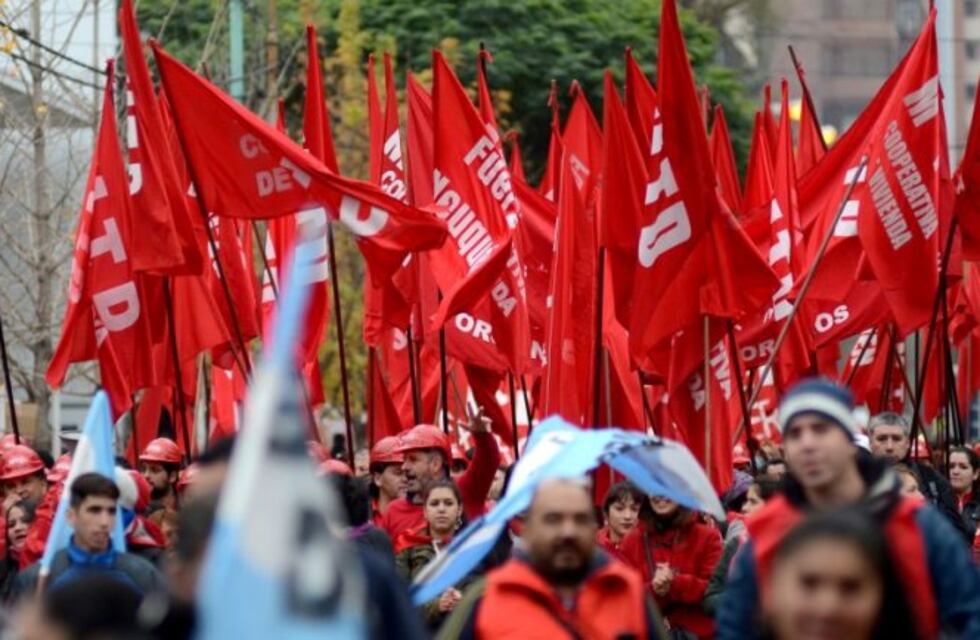 Plottier: manifestantes cortan la ruta 22