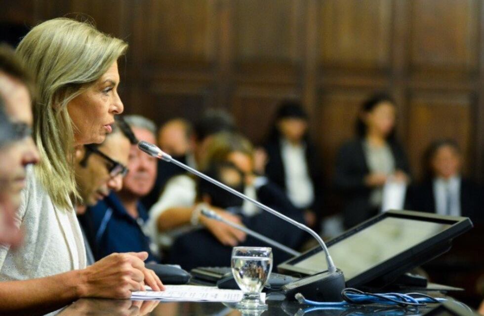 Montero: "La Reforma de la Corte está manchada"