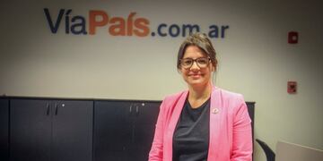 gisela marziotta en la redacción de Viapais \ncandidata \nFoto Federico Lopez Claro