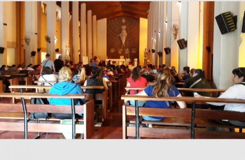 Abren las iglesias en San Juan pero sin misas