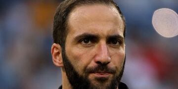 Gonzalo Higuaín, víctima de crueles memes que viralizaron hinchas del Milan\u002E