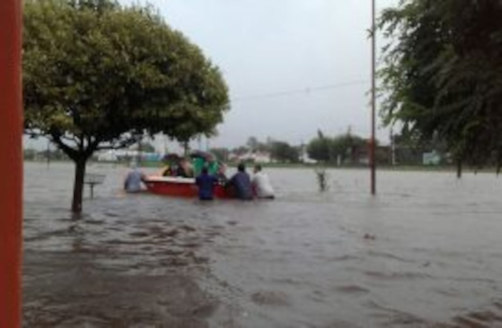 Confirmaron que hay 250 evacuados por las inundaciones en la zona de Arroyo Seco