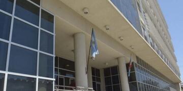 La Justicia de Santiago investiga lo ocurrido y si la mujer ratifica la denuncia, podría detener al médico\u002E