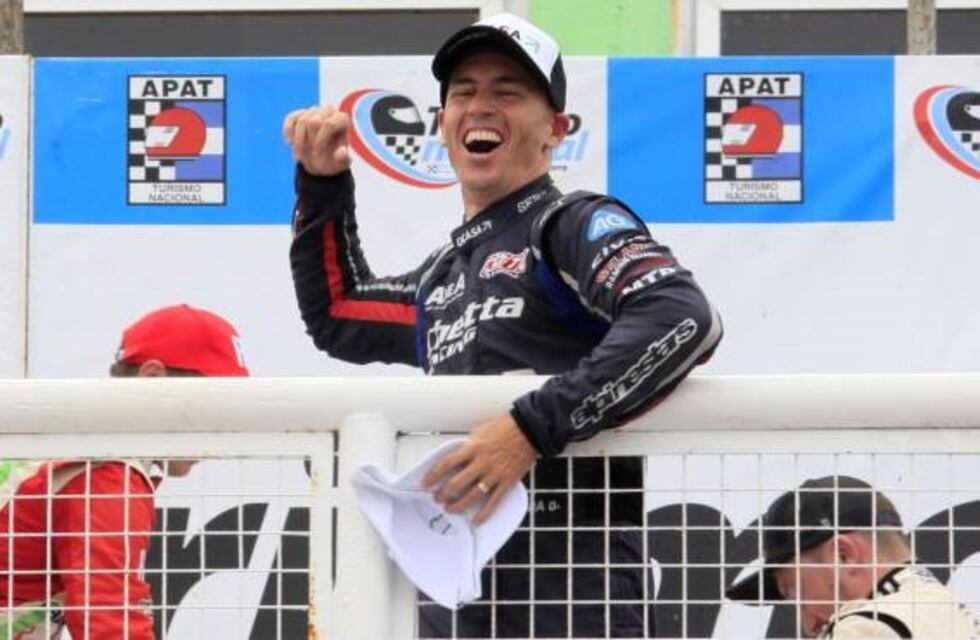 El "Tanito" Pernía se coronó campeón de la clase 3 del Turismo Nacional