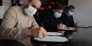 El ministro Cabandié encabezó la entrega de maquinaria para la gestión de residuos en Mar del Plata (Foto: Twitter Marcos Gutiérrez @MarcosGutierrez)