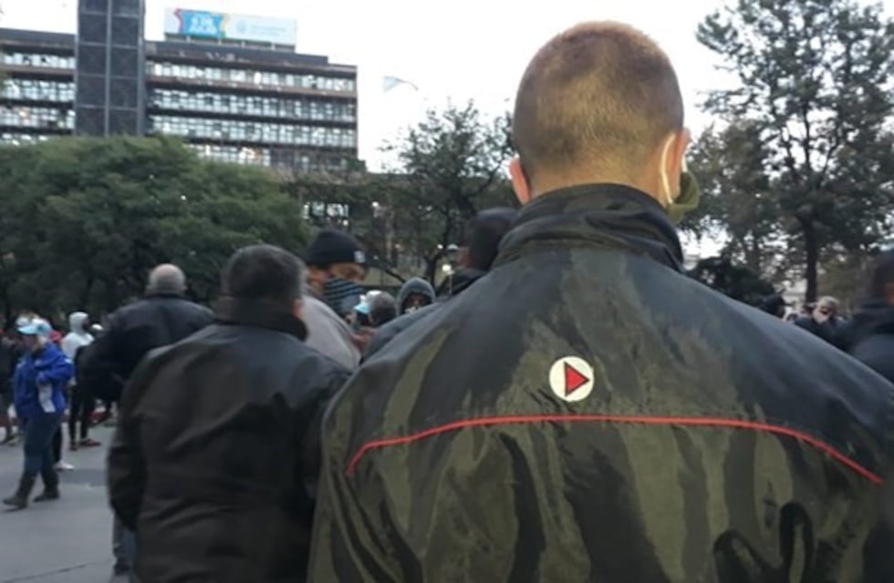 Paro de transporte: UTA llamó a realizar una "manifestación masiva"