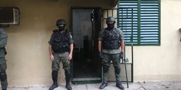 Los allanamientos se realizaron a partir de denuncias de viviendas usurpadas\u002E (@gbelluati)