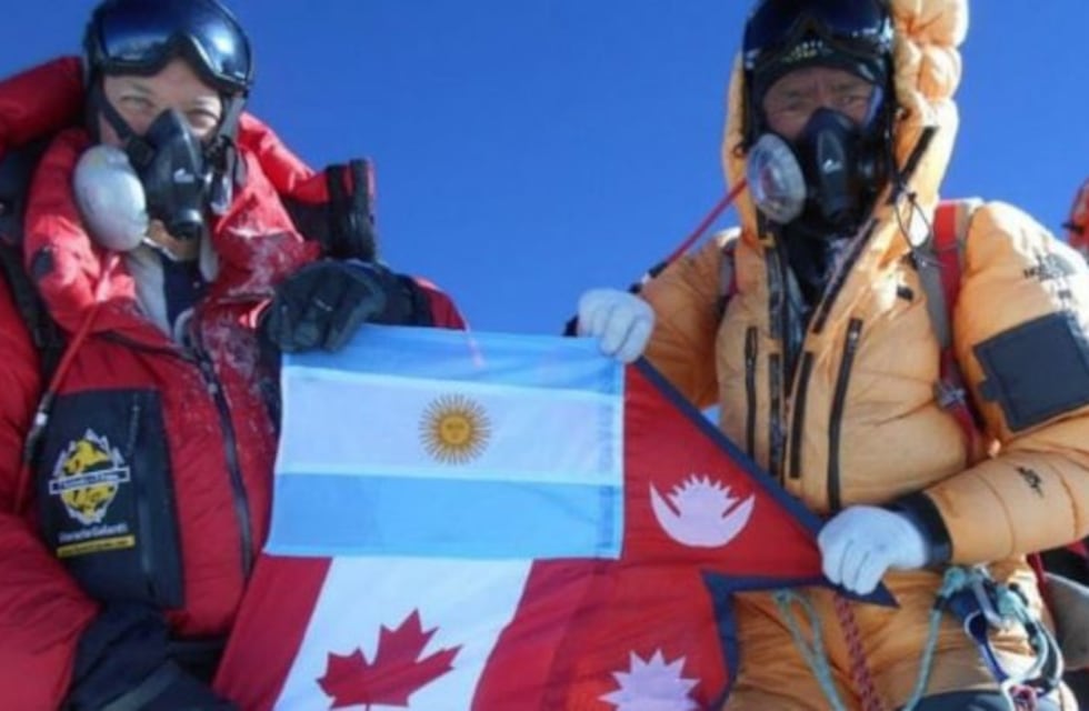 Quién es el cordobés que hizo cumbre en el Everest dos veces