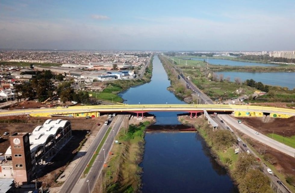 Desde un dron: así quedó el nuevo puente que cruza el Riachuelo