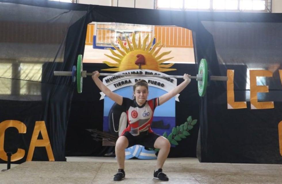 Comienza el 1º Campeonato Nacional de Levantamiento Olímpico de Pesas en Río Grande