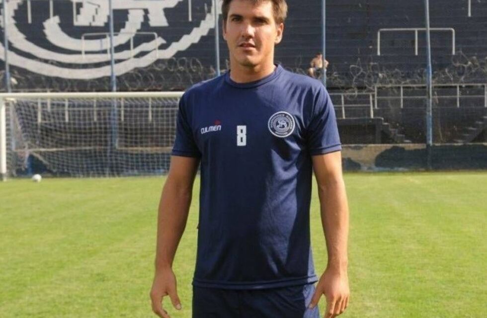 Repudian la incorporación de Ignacio Irañeta a Huracán Las Heras