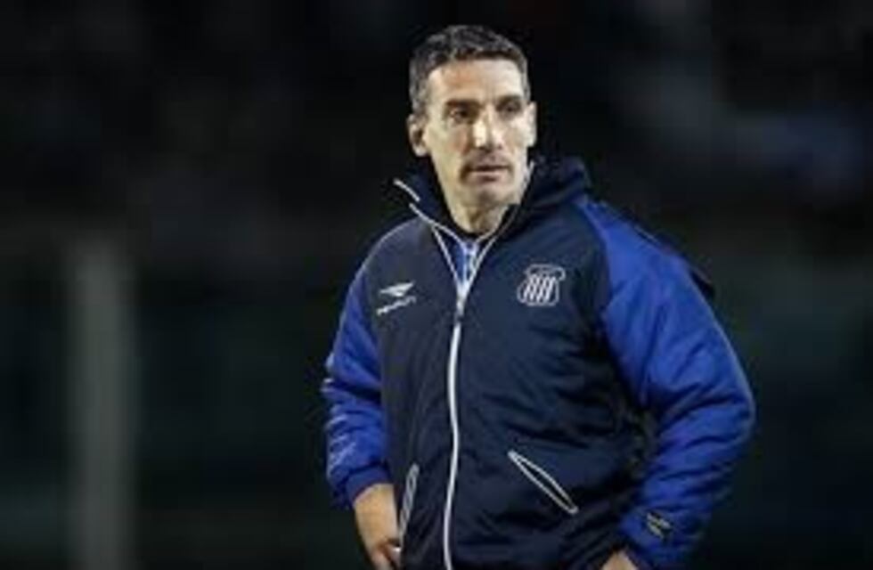Juan Pablo Vojvoda dejó de ser el técnico de Talleres