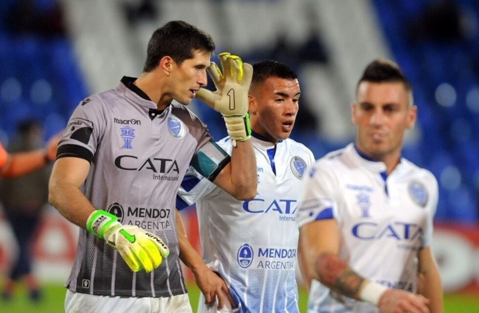 El Tomba no jugó para nada bien y se hundió en la Crema