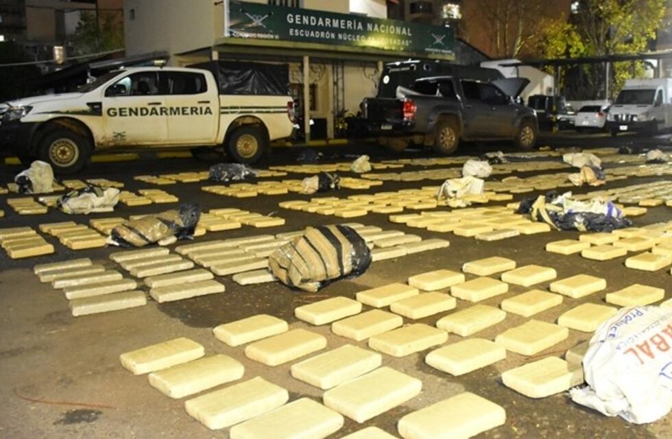 Gendarmería secuestró más de 970 kilos de marihuana en Cerro Corá